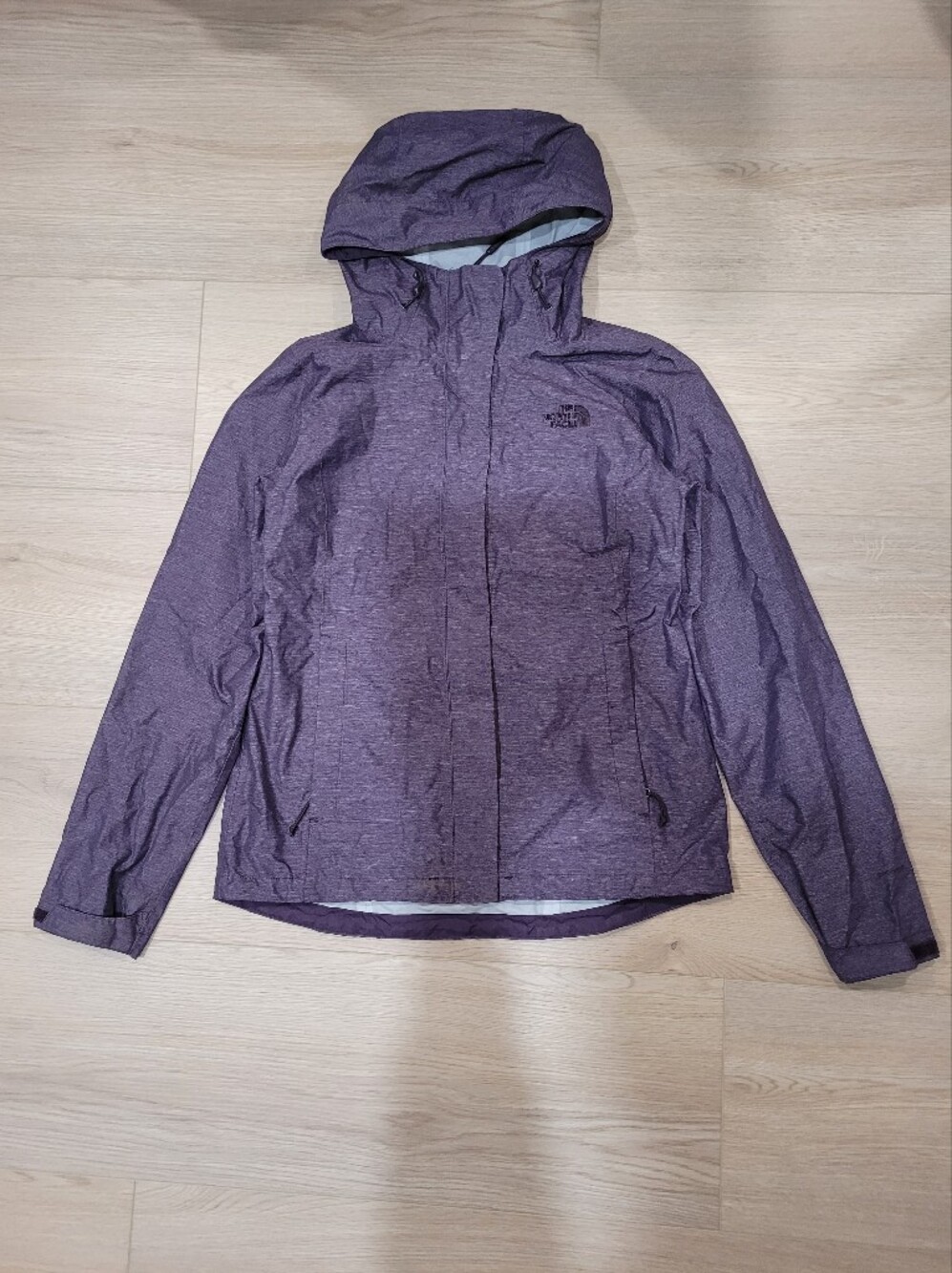 The North Face Dryvent Women's S Purple Lightweight Hooded Jacket Shell